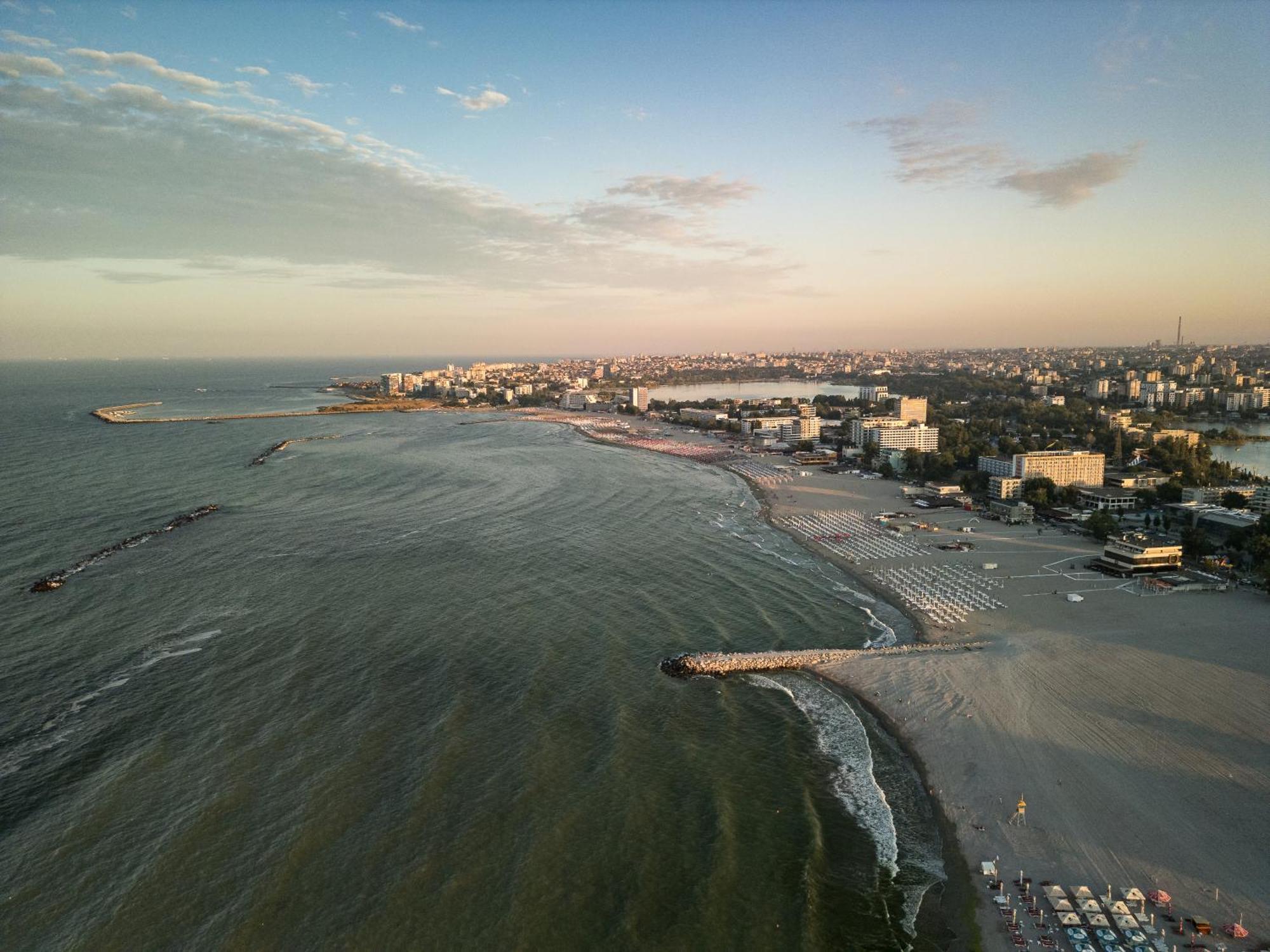 Riva Mamaia Beach Aparthotel Ngoại thất bức ảnh