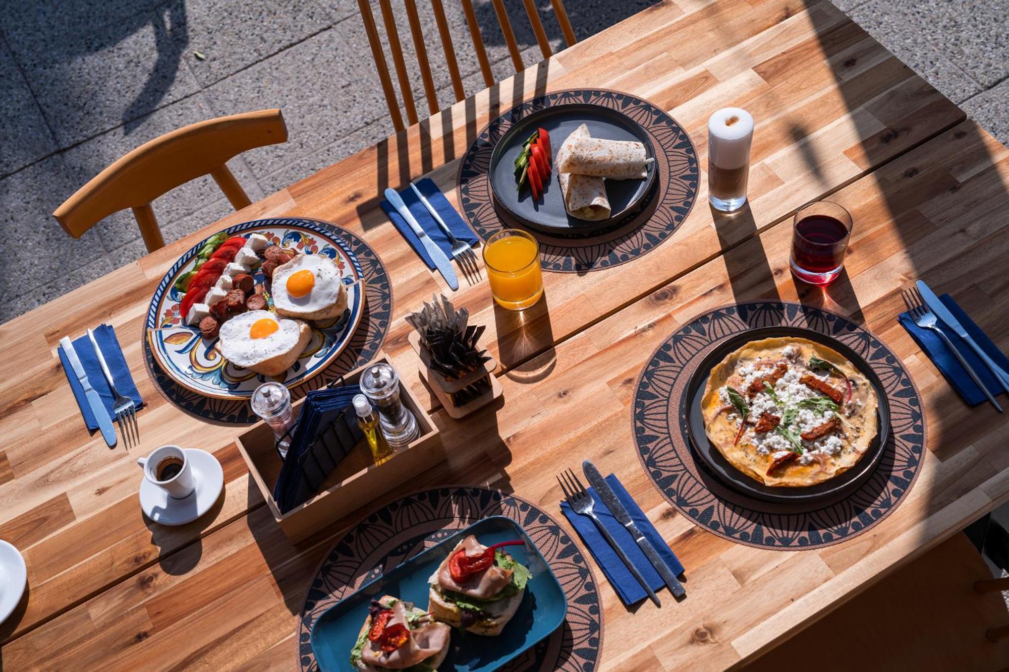 Riva Mamaia Beach Aparthotel Ngoại thất bức ảnh